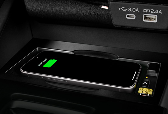 <sg-lang1>Wireless Charger*³*⁴</sg-lang1><sg-lang2></sg-lang2><sg-lang3></sg-lang3>
