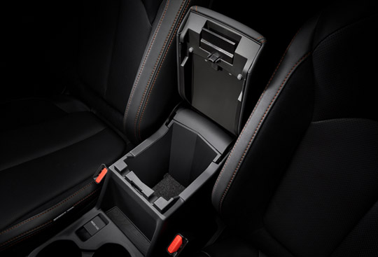 <sg-lang1>Centre Console Box</sg-lang1><sg-lang2></sg-lang2><sg-lang3></sg-lang3>
