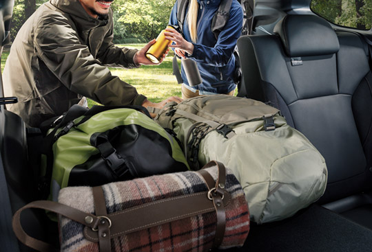 <sg-lang1>60/40-split Folding Rear Seats</sg-lang1><sg-lang2></sg-lang2><sg-lang3></sg-lang3>