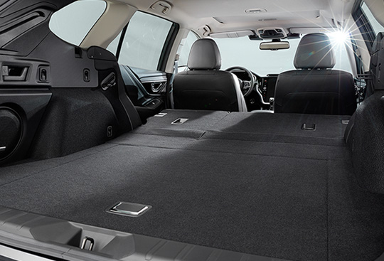 60/40-split Folding Rear Seats